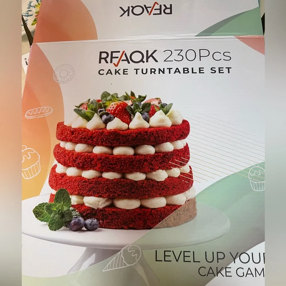 Cake Decorating Items - Picture 1 of 11
